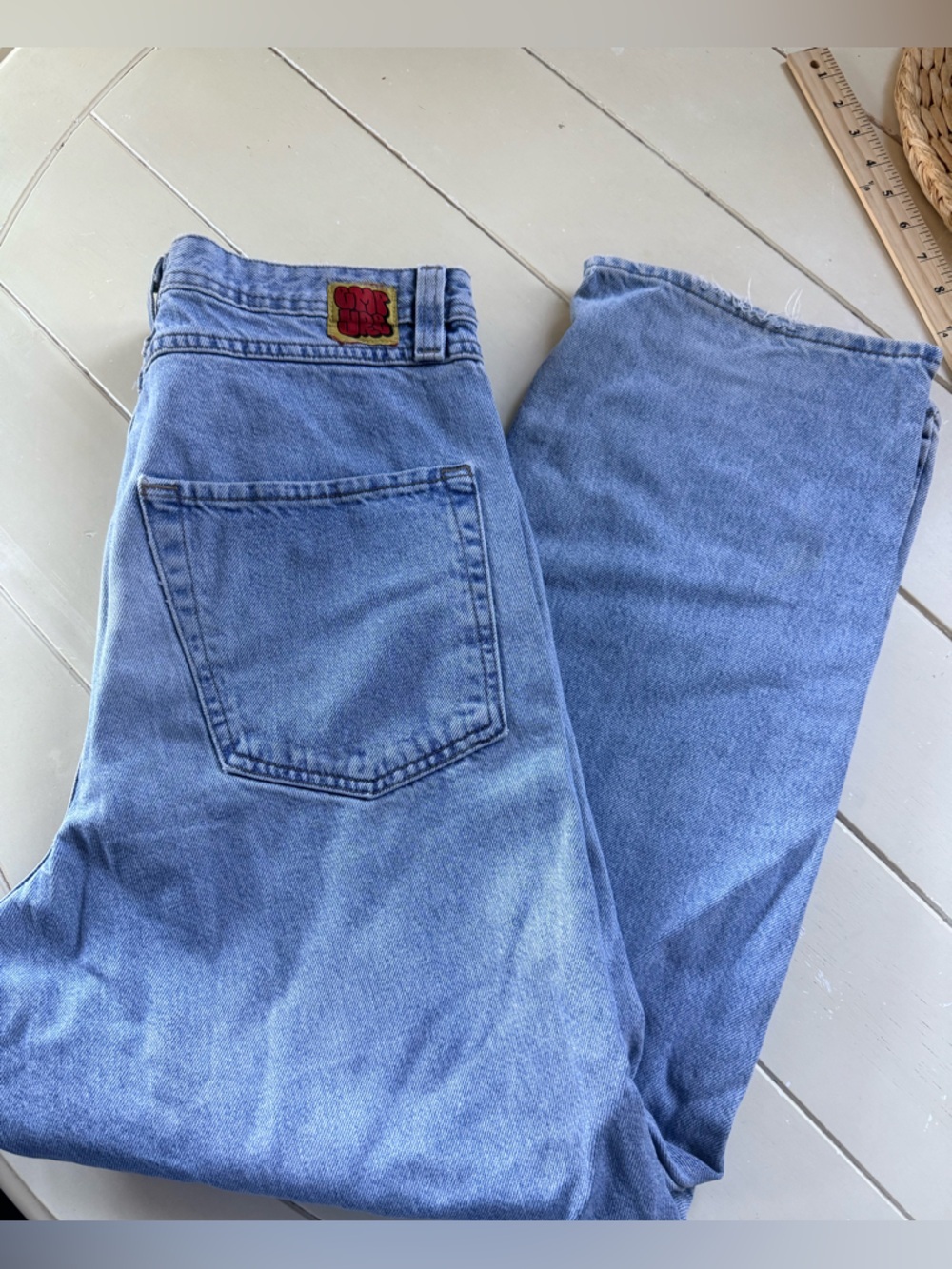 Empyre Men's Light Blue Relaxed Denim Jeans